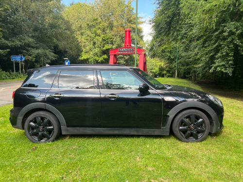 MINI Clubman  Clubman Cooper SD JCW Works