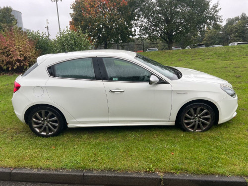 Alfa Romeo Giulietta  2.0 Giulietta 2.0 Jtdm-2 140 Bhp Veloce