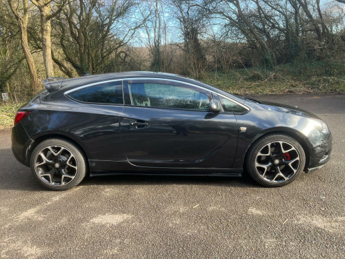 Vauxhall Astra GTC  1.6 CDTi ecoFLEX SRi