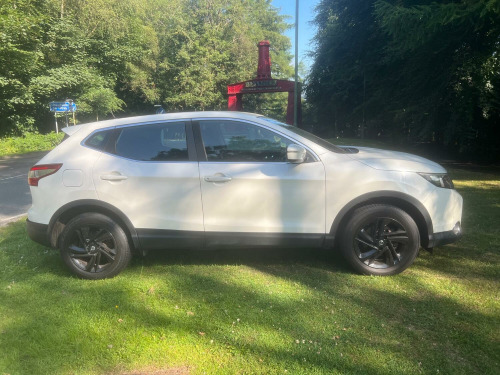 Nissan Qashqai  1.2 DIG-T Acenta