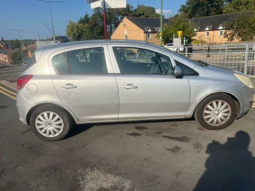 Vauxhall Corsa  1.4 i 16v Club