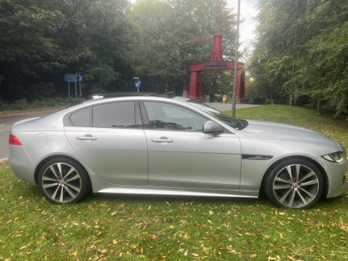 Jaguar XE  2.0 d R-Sport
