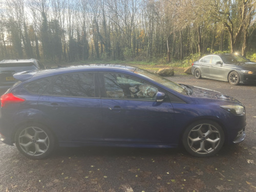 Ford Focus  2.0 TDCi ST-2 