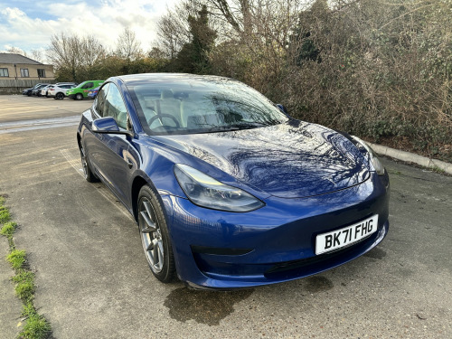 Tesla Model 3  Standard Range Plus 