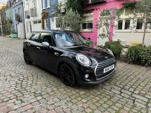 MINI Hatch  1.5 Cooper Euro 6 (s/s) 5dr