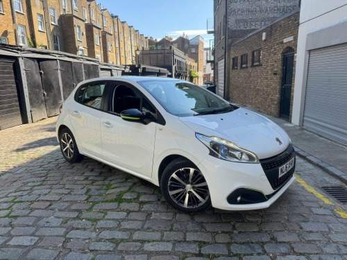 Peugeot 208  1.2 PureTech XS Lime Euro 6 5dr