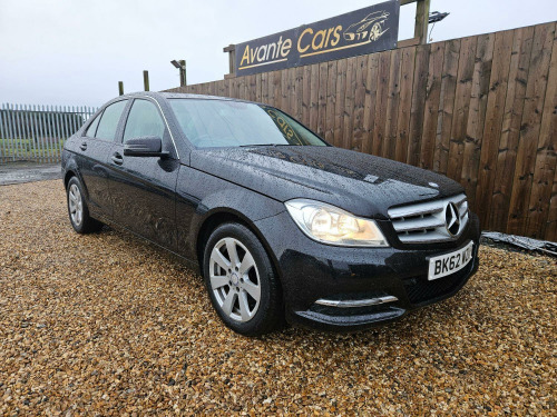 Mercedes-Benz C-Class C220 2.1 C220 CDI BlueEfficiency Executive SE