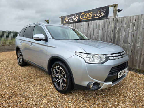 Mitsubishi Outlander  2.2 DI-D GX3