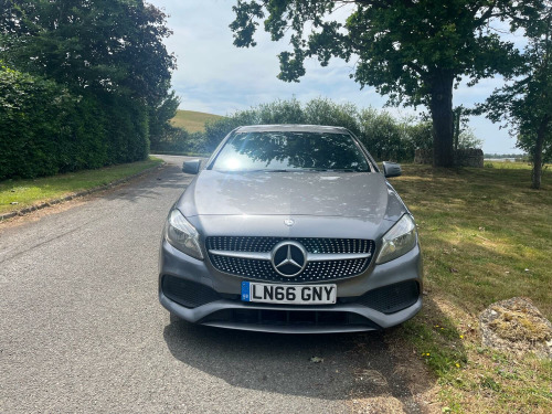 Mercedes-Benz A-Class  1.5 A180d AMG Line