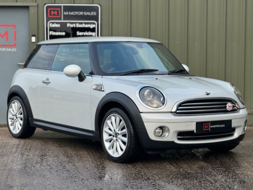 MINI Hatch  1.6 Cooper Camden Hatch