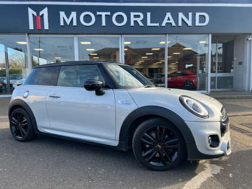 MINI Hatch  2.0 Cooper S Sport Hatchback 3dr Petrol Steptronic