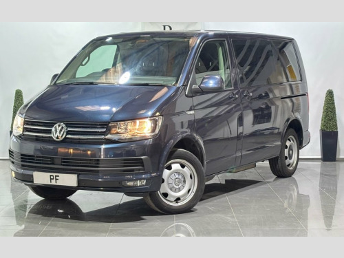 Volkswagen Transporter Shuttle  2.0 TDI SE Minibus Double Cab 5dr Diesel DSG FWD S