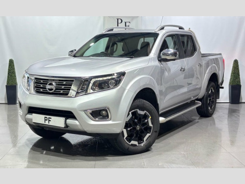 Nissan Navara  2.3 dCi Tekna Pickup Double Cab 4dr Diesel Auto 4W 
