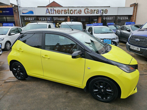 Toyota AYGO  1.0 VVT-i x-cite 3 Yellow Bi-Tone Euro 6 5dr