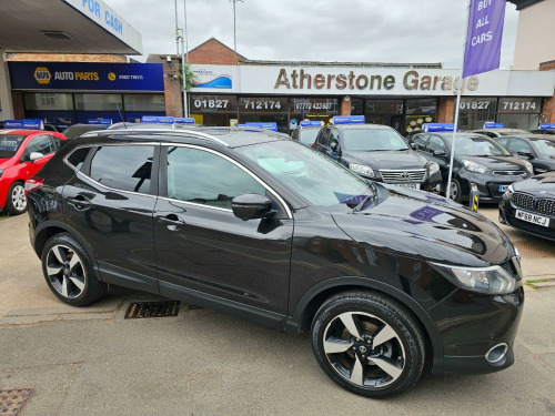 Nissan Qashqai  1.2 DIG-T N-Connecta 2WD Euro 6 (s/s) 5dr