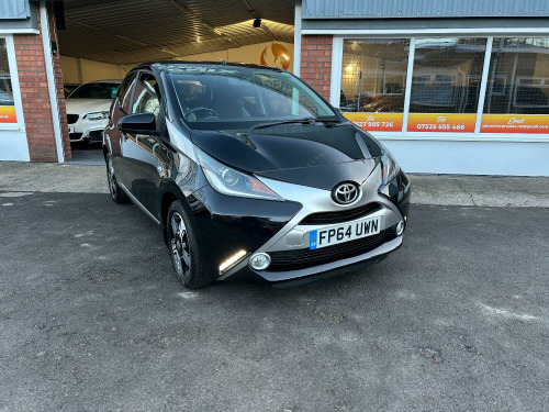 Toyota AYGO  1.0 VVT-i x-clusiv