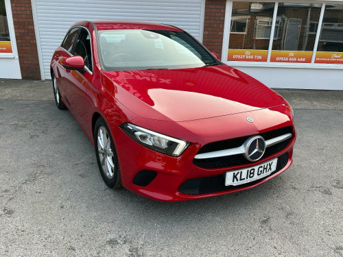Mercedes-Benz A-Class  1.5 A180d Sport