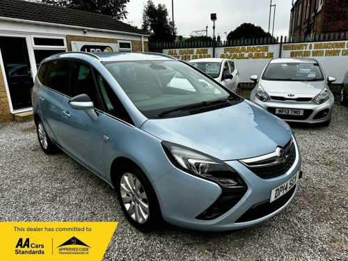 Vauxhall Zafira Tourer  1.4T 16V SE MPV 5dr Petrol Manual Euro 5 (140 ps)