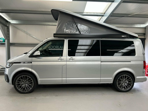 Volkswagen Transporter  2.0 T6.1 150HP 6 SPEED MANUAL CAMPER KING LWB ST T