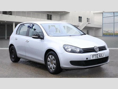 Volkswagen Golf  1.6 TDI S
