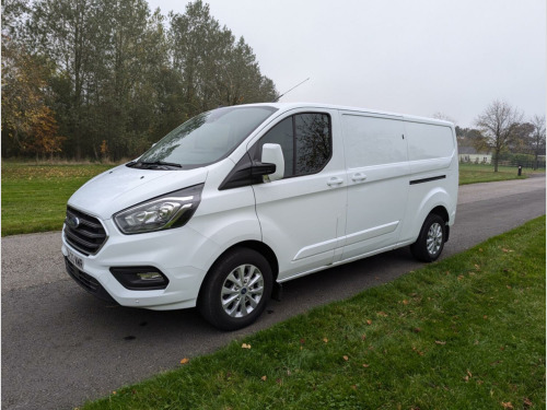 Ford Transit Custom  2.0 Transit Custom Limited Van 300 L2 2.0L EcoBlue 130PS FWD 6 Speed Manual