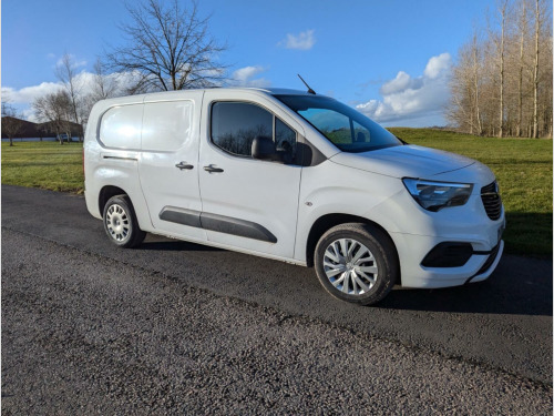 Vauxhall Combo  1.5 Turbo D 2300 Sportive