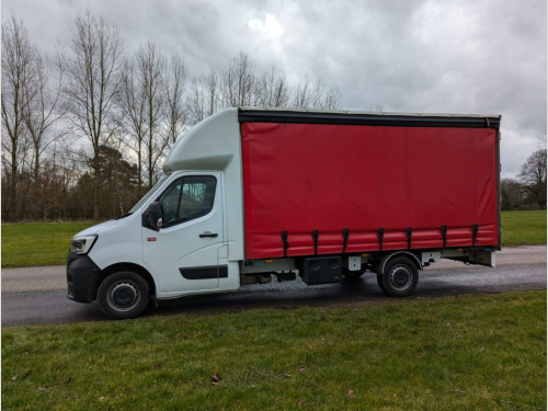 Renault Master  Renault Master dCi 145 3.5T Comfort Curtainsider Business+