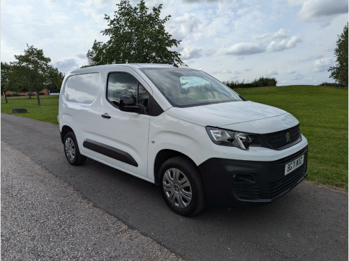 Peugeot Partner  1.5 BlueHDi 1000 Professional Premium