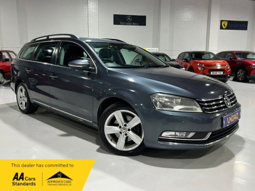 Volkswagen Passat  2.0 SE TDI BLUEMOTION TECHNOLOGY DSG EURO 5 ESTATE AUTO