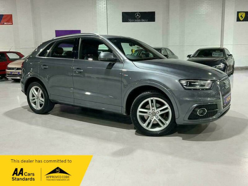 Audi Q3  2.0 TDI S line S Tronic quattro Euro 5 (s/s) 5dr