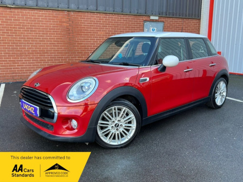 MINI Hatch  1.5 Cooper D Hatchback 5dr Diesel Manual Euro 6 (s/s) (116 ps)