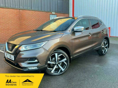 Nissan Qashqai  1.6 dCi Tekna+ XTRON Euro 6 (s/s) 5dr 