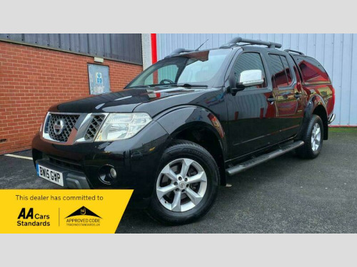 Nissan Navara  2.5 dCi Tekna Pickup Double Cab 4dr Diesel Auto 4WD Euro 5 (190 ps) 