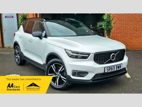 Volvo XC40  1.5 T3 R-Design Auto Euro 6 (s/s) 5dr 
