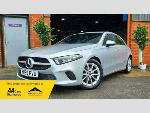 Mercedes-Benz A-Class  1.5 A180d Sport (Executive) 7G-DCT Euro 6 (s/s) 5dr 