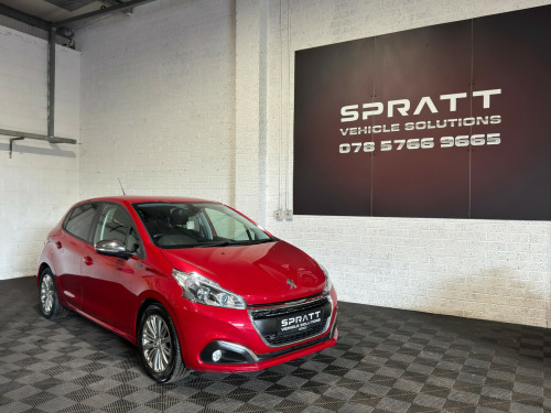 Peugeot 208  1.2 PureTech 82 Signature 5dr [Start Stop]