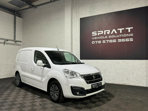 Peugeot Partner  1.6 BlueHDi 854 Professional Panel Van 5dr Diesel Manual L1 (112 g/km, 97.6