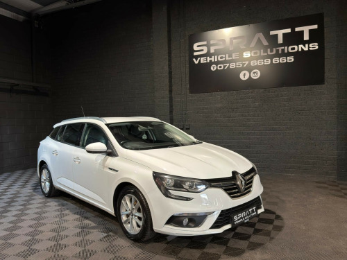 Renault Megane  1.5 dCi Dynamique Nav Sport Tourer 5dr Diesel Manual Euro 6 (s/s) (110 ps) 