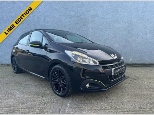 Peugeot 208  1.2 PureTech XS Lime Hatchback 5dr Petrol Manual E