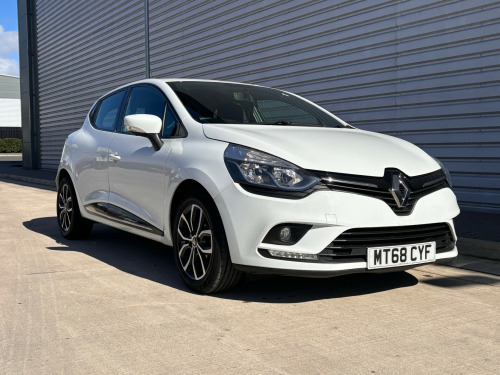 Renault Clio  0.9 TCe Play Hatchback 5dr Petrol Manual Euro 6 (s/s) (75 ps)