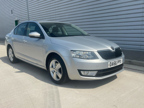 Skoda Octavia 1.0 TSI SE 5dr