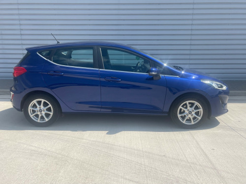 Ford Fiesta  1.5 TDCi Zetec Hatchback 5dr Diesel Manual Euro 6 (s/s) (85 ps)