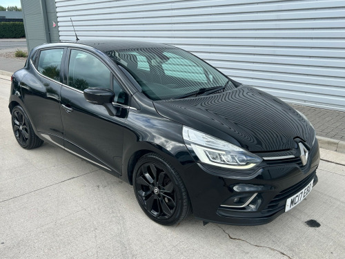 Renault Clio  1.5 dCi Dynamique S Nav Hatchback 5dr Diesel Manual Euro 6 (s/s) (90 ps)