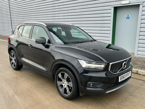 Volvo XC40  1.5 T3 Inscription SUV 5dr Petrol Auto Euro 6 (s/s) (163 ps) 