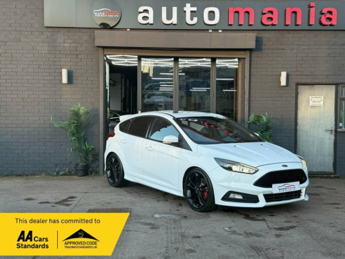 Ford Focus  2.0 TDCi ST-3 Hatchback 5dr Diesel Manual Euro 6 (