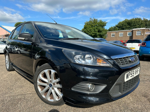 Ford Focus  ZETEC S S/S 5-Door NATIONWIDE DELIVERY AVAILABLE 