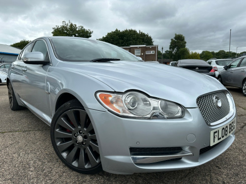 Jaguar XF  PREMIUM LUXURY V6 4-Door NATIONWIDE DELIVERY AVAILABLE 203BHP 