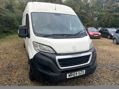 Peugeot Boxer  2.2 BlueHDi 335 Professional