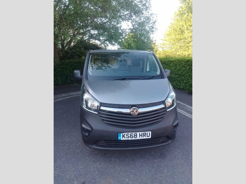 Vauxhall Vivaro  1.6 CDTi 2700