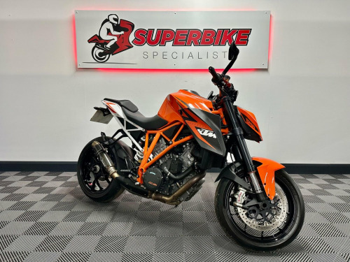 KTM 1290 SUPER DUKE R  1290 Super Duke R